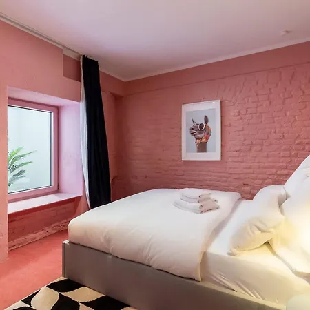 Memphis Design Loft Duplex -40sqm- Near Antonplatz Lägenhet