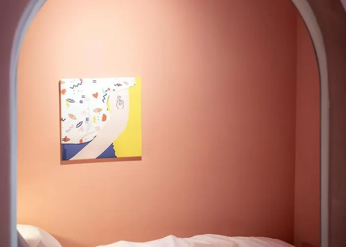 Memphis Design Loft Duplex -40sqm- Near Antonplatz * Berlin